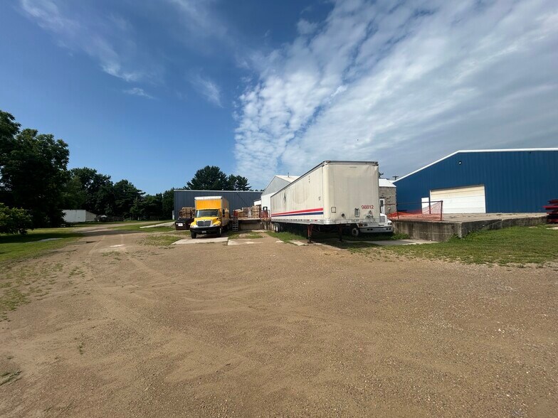 More Photos Of 310 Portland Rd, Waterloo Warehouse For Lease