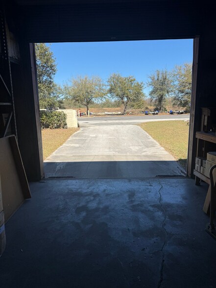 More Photos Of 900 Armstrong Blvd, Kissimmee Warehouse For Lease