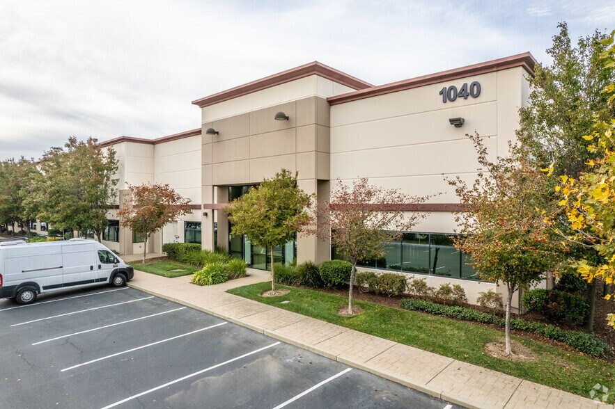 More Photos Of 1040 Riverside Pky, West Sacramento Light Manufacturing For Lease
