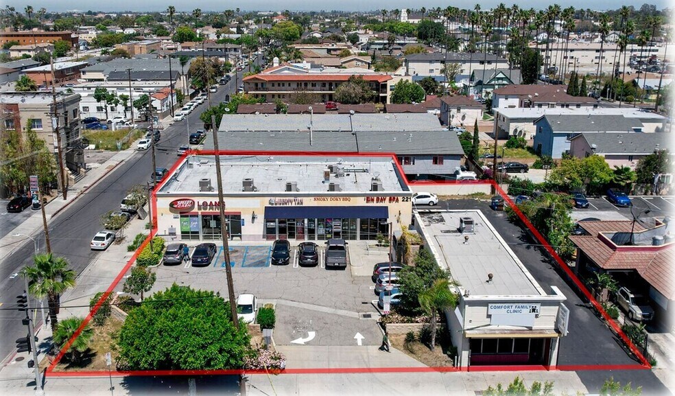 More Photos Of 215-229 W Anaheim St, Wilmington Restaurant For Lease