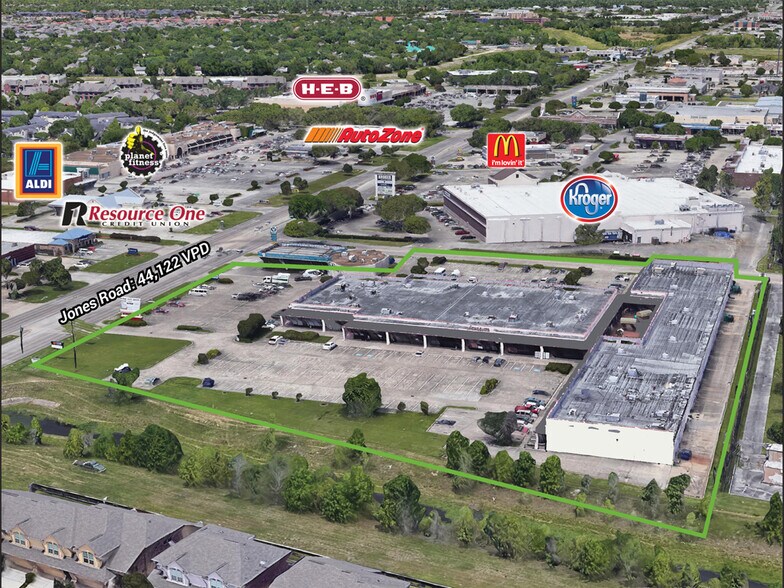 More Photos Of 9110 Jones Rd, Houston Storefront For Lease