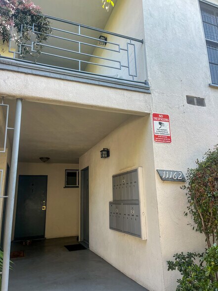 More Photos Of 11158-11162 Massachusetts Ave, Los Angeles Apartments For Sale