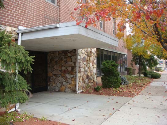 More Photos Of 199 Jericho Tpke, Floral Park Medical For Lease