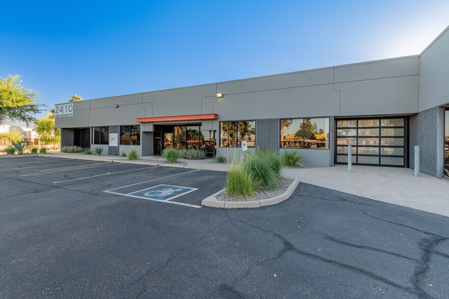 More Photos Of 2410 W Royal Palm Rd, Phoenix Light Manufacturing For Sale