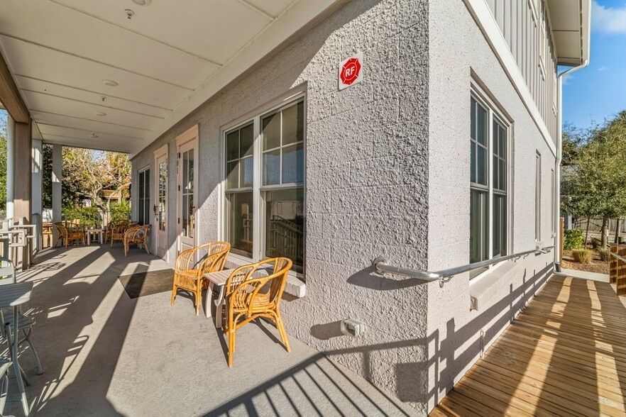 More Photos Of 4607 Ocean, Jacksonville Storefront Retail Residential For Sale