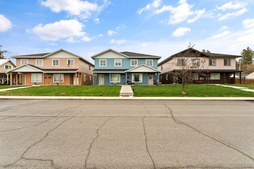 Primary Photo Of 308-318 W 3rd St, Cheney Apartments For Sale