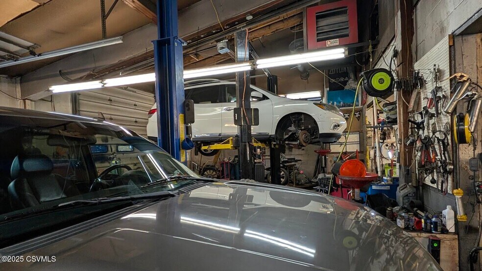 More Photos Of 11489 PA 61, Mount Carmel Auto Dealership For Sale