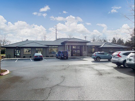More Photos Of 2025 Madrona Ave SE, Salem Office For Lease