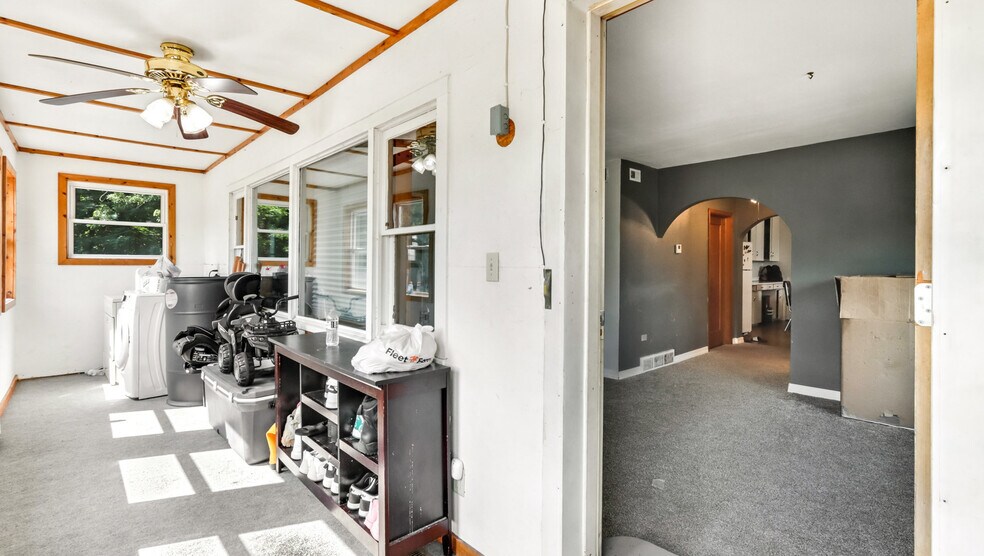 More Photos Of 106 S Harding St, Owen Apartments For Sale