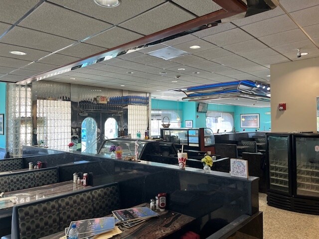 More Photos Of 51 Industrial Hwy, Essington Restaurant For Lease