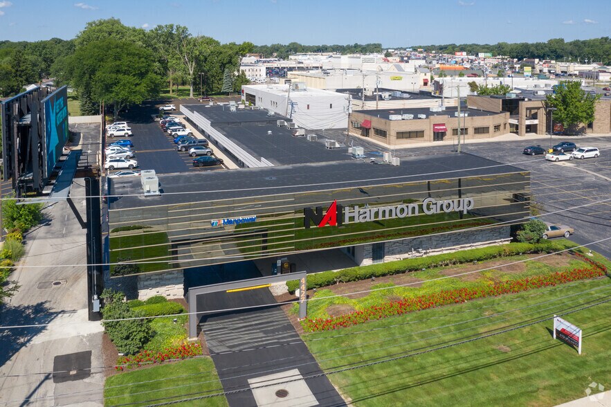 More Photos Of 4427 Talmadge Rd, Toledo Office For Lease