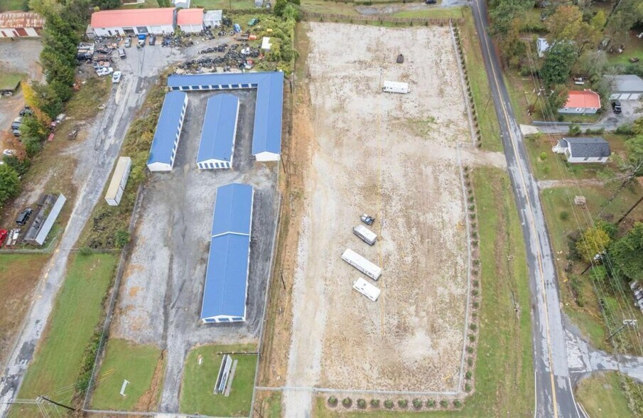 More Photos Of 4685 Alabama Hwy, Rome Self Storage For Sale