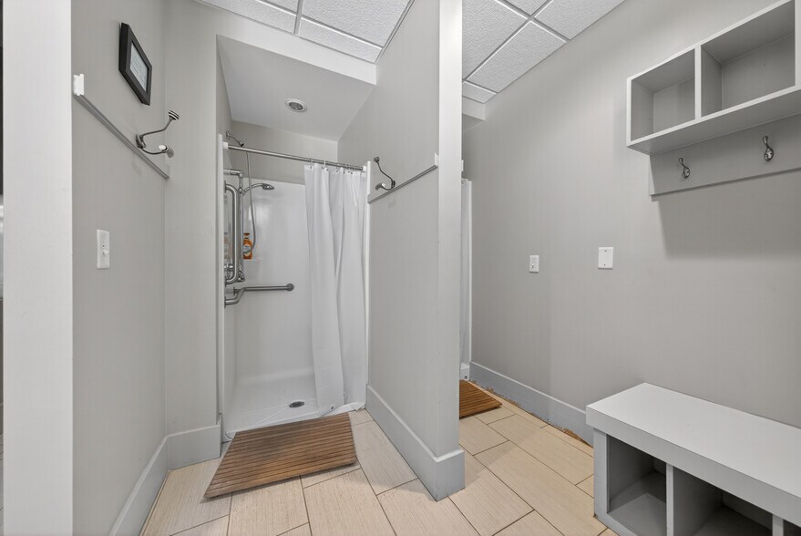More Photos Of 444 S Blount St, Raleigh Apartments For Sale