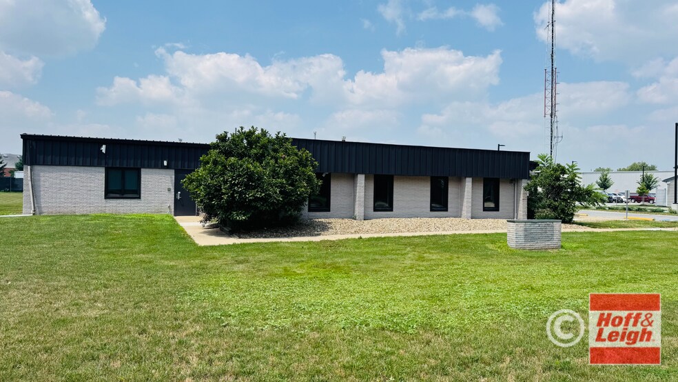 More Photos Of 1280 Sunset Dr, Copley Office For Sale