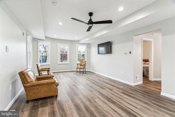 More Photos Of 625 Byberry Rd, Philadelphia Funeral Home For Sale