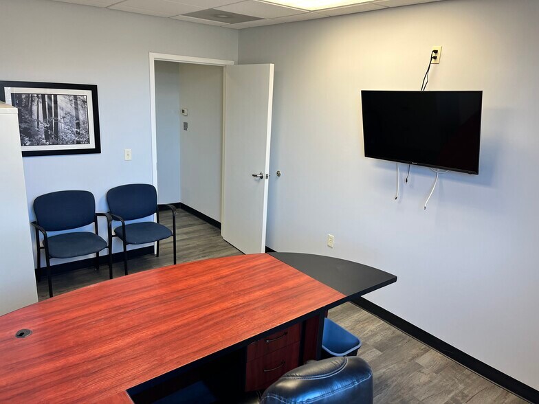 More Photos Of 1155 W Route 72, Manahawkin Office For Lease