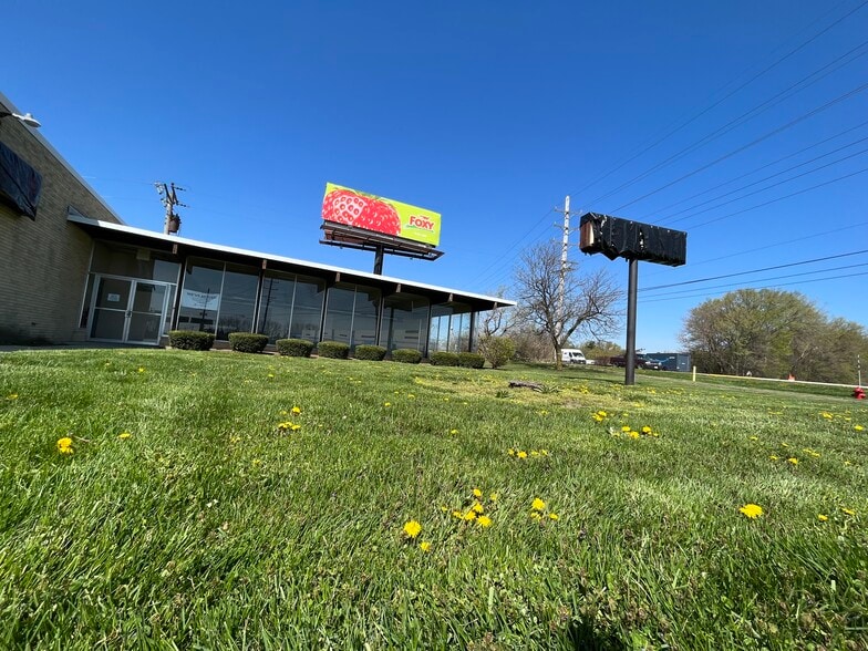 More Photos Of ,  Unknown For Sale