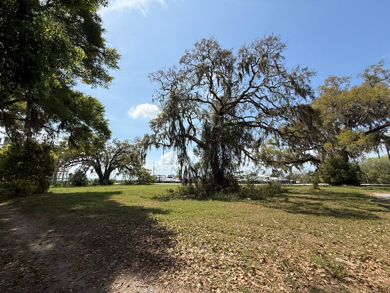 More Photos Of 2508 Newcastle St, Brunswick Apartments For Sale