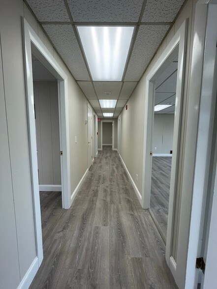 More Photos Of 43 Harrys Dr, Brunswick Office For Lease