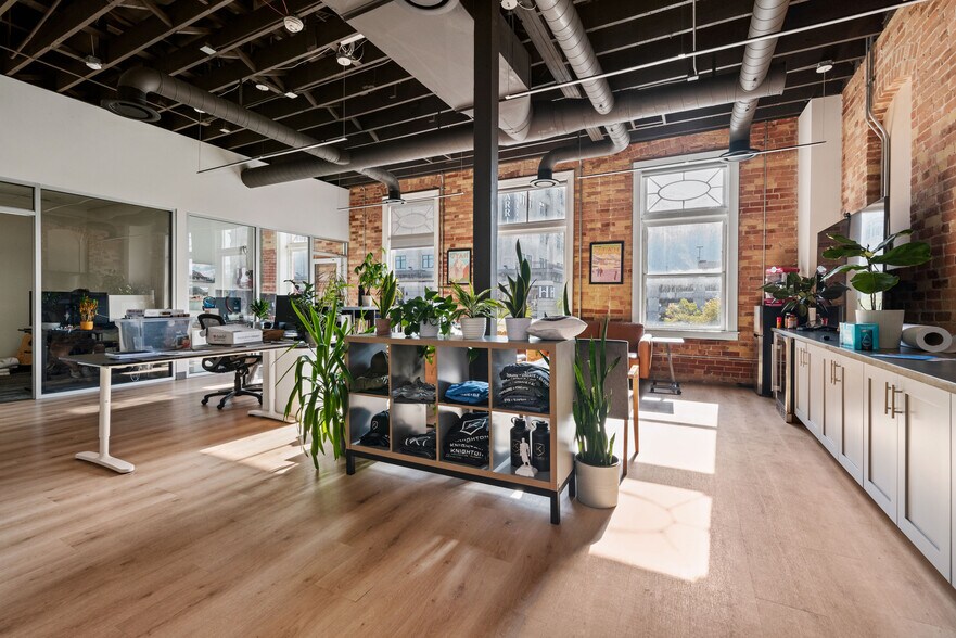 More Photos Of 55-65 N University Ave, Provo Office For Sale