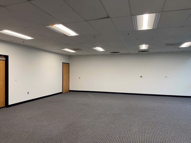 More Photos Of 7300 Central Ave, Newark Warehouse For Lease