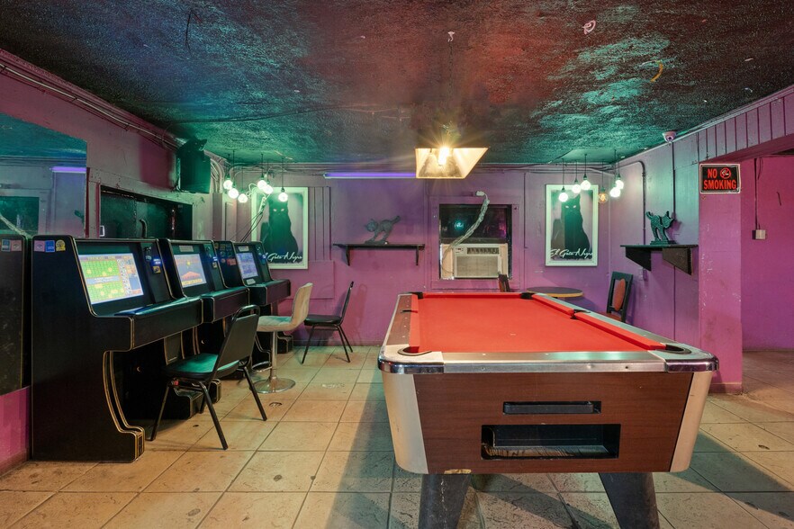 More Photos Of 8114 Stedman St, Houston Apartments For Sale