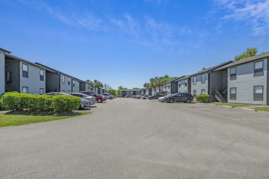 More Photos Of 2450 Hartwell Ave, Sanford Apartments For Sale