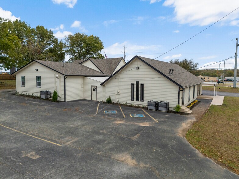 Primary Photo Of 1823 W 51st St, Tulsa Freestanding For Sale