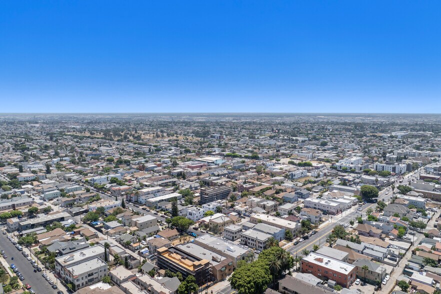 More Photos Of 600 N Soto St, Los Angeles Apartments For Sale