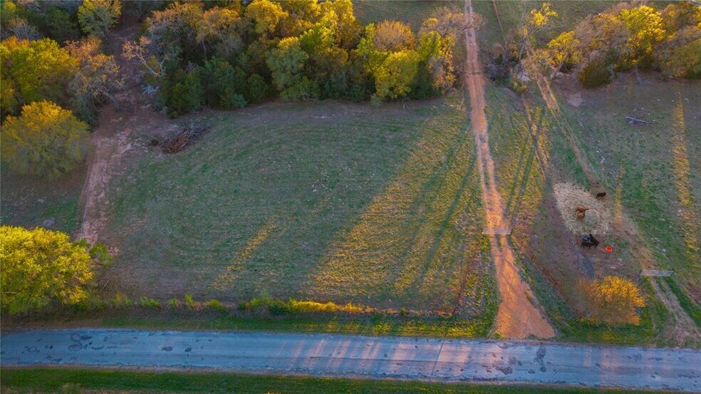 More Photos Of 1700 Co 216 rd, Giddings Land For Sale