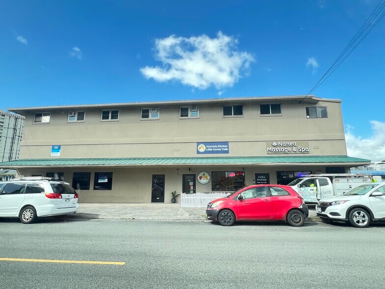 More Photos Of 914 Coolidge St, Honolulu Office Residential For Lease