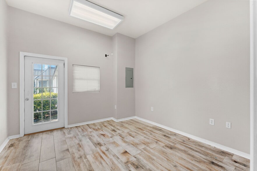 More Photos Of 226 King St, Cocoa Unknown For Lease