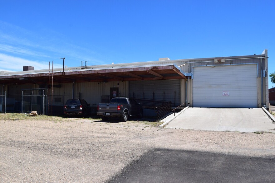 More Photos Of 5200 E Smith Rd, Denver Manufacturing For Lease