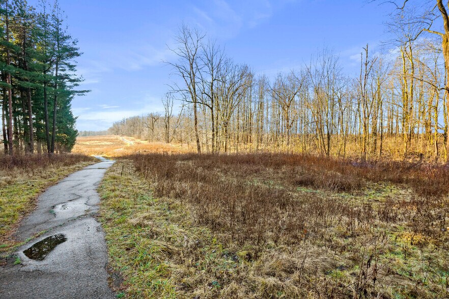 More Photos Of 3482 County Road 10, Bellefontaine Lodge Meeting Hall For Sale