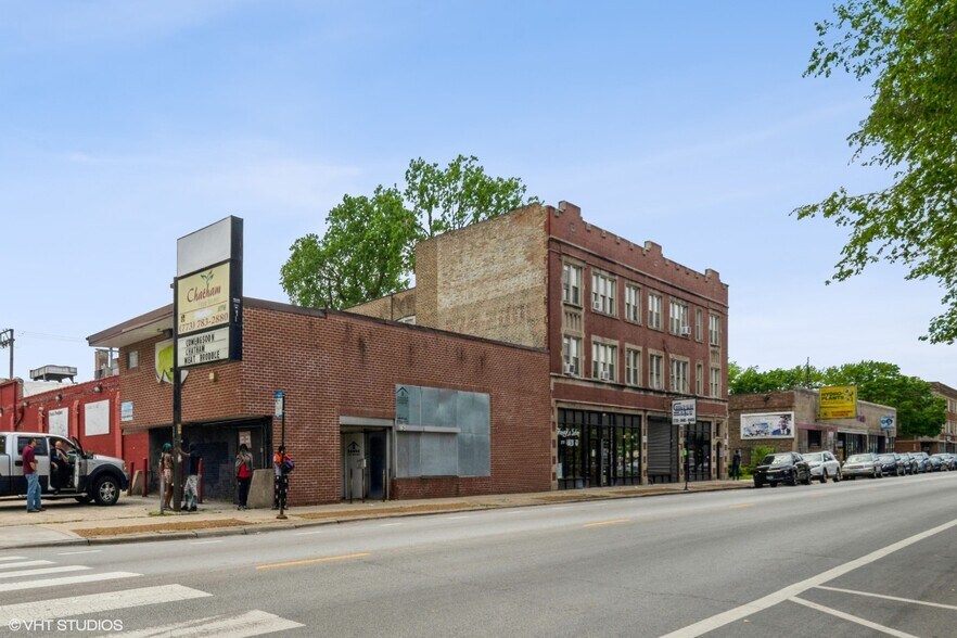 Primary Photo Of 327 E 79th St, Chicago Freestanding For Lease