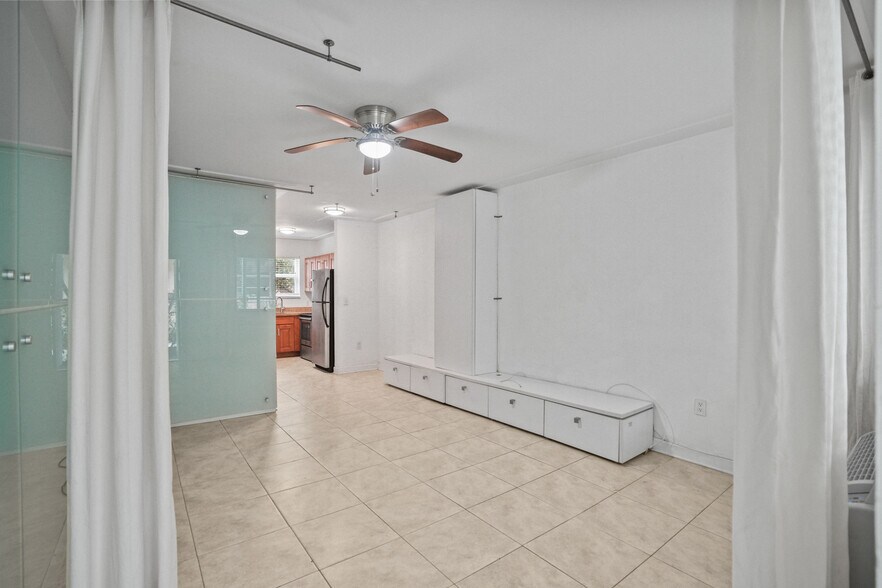 More Photos Of , Miami Beach Multifamily For Sale
