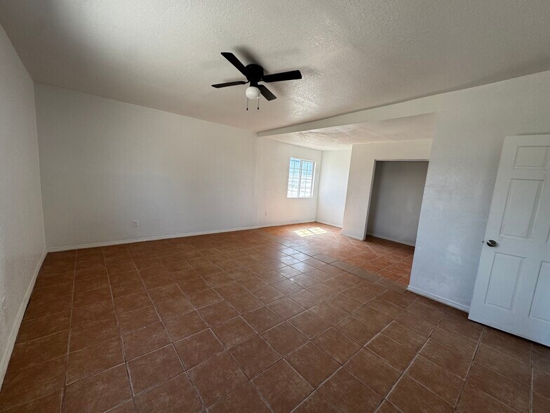 More Photos Of 11601 Valle Bajo Rd, Socorro Apartments For Sale