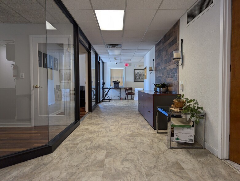 More Photos Of 195 Fairfield Ave, West Caldwell Medical For Sale