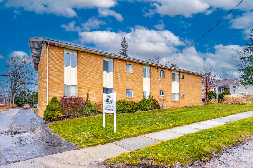 Primary Photo Of 2615 Ellet Ave, Akron Apartments For Sale