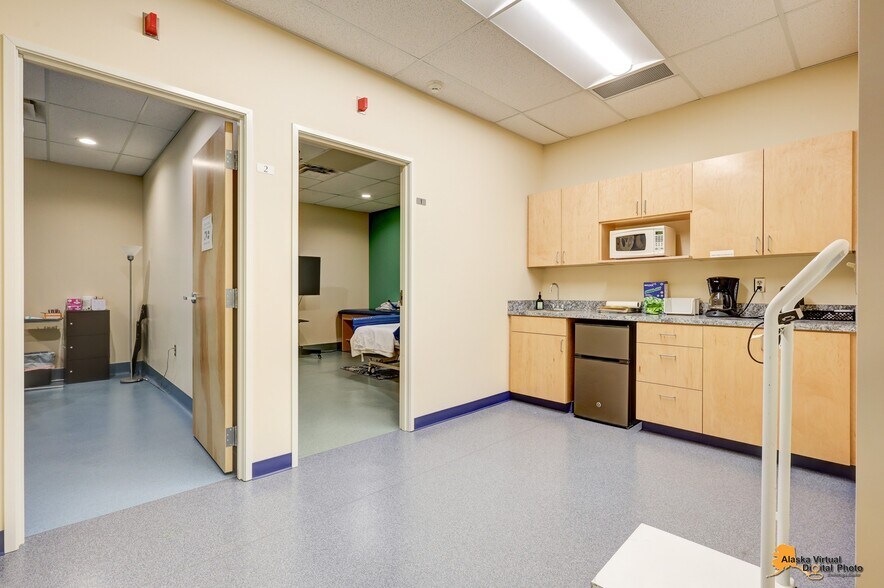 More Photos Of 4551 E Bogard Rd, Wasilla Medical For Sale