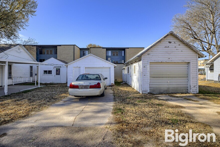 More Photos Of 130 S 5th St, Hebron Apartments For Sale