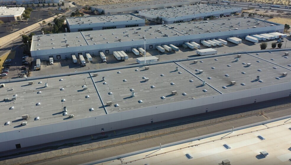 Primary Photo Of 12110 Esther Lama Dr, El Paso Distribution For Lease