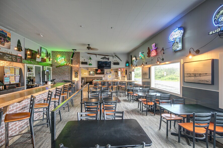 More Photos Of 3119 SR-109, Copalis Beach Restaurant For Sale