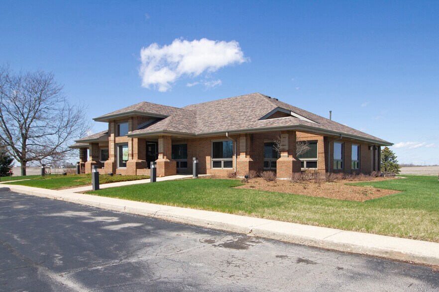 More Photos Of 10808 W Monee Manhattan Rd, Monee Office For Sale