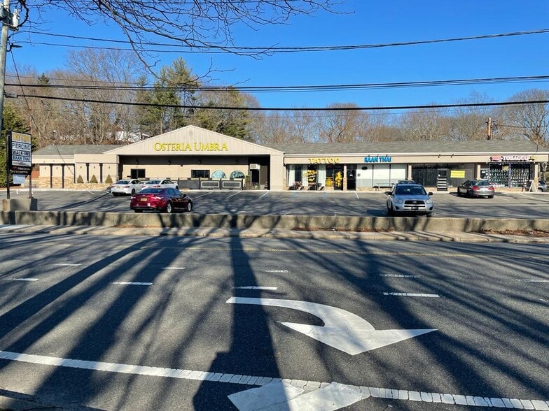 More Photos Of 197-211 Terry Rd, Smithtown Unknown For Lease