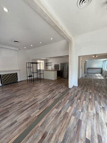 More Photos Of 8218 W Sunset Blvd, West Hollywood Loft Creative Space For Lease