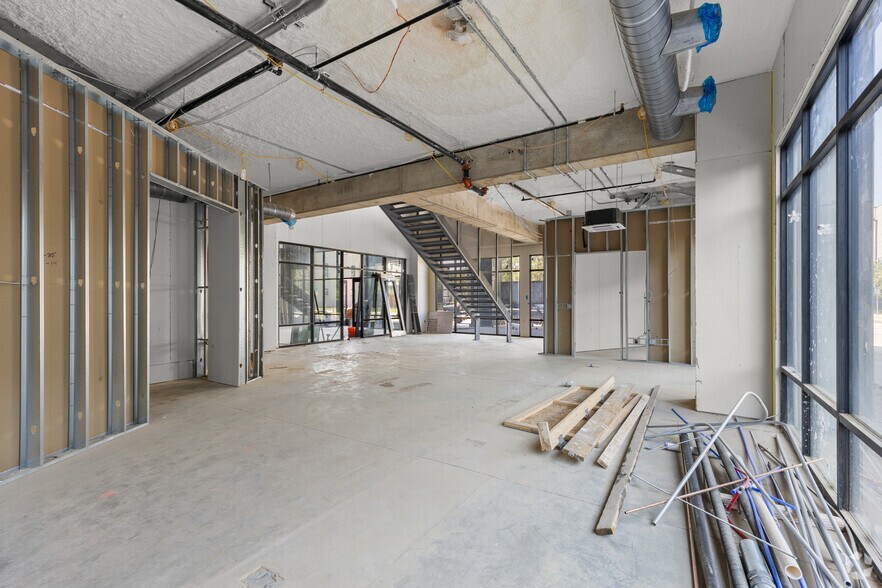 More Photos Of 1900 S Ervay St, Dallas Apartments For Lease