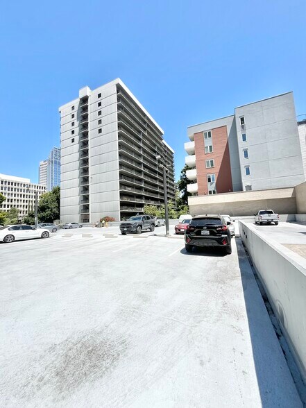 More Photos Of 500 N St, Sacramento Apartments For Sale