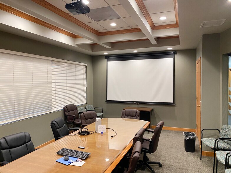 More Photos Of 5005 S 900 E, Salt Lake City Medical For Lease