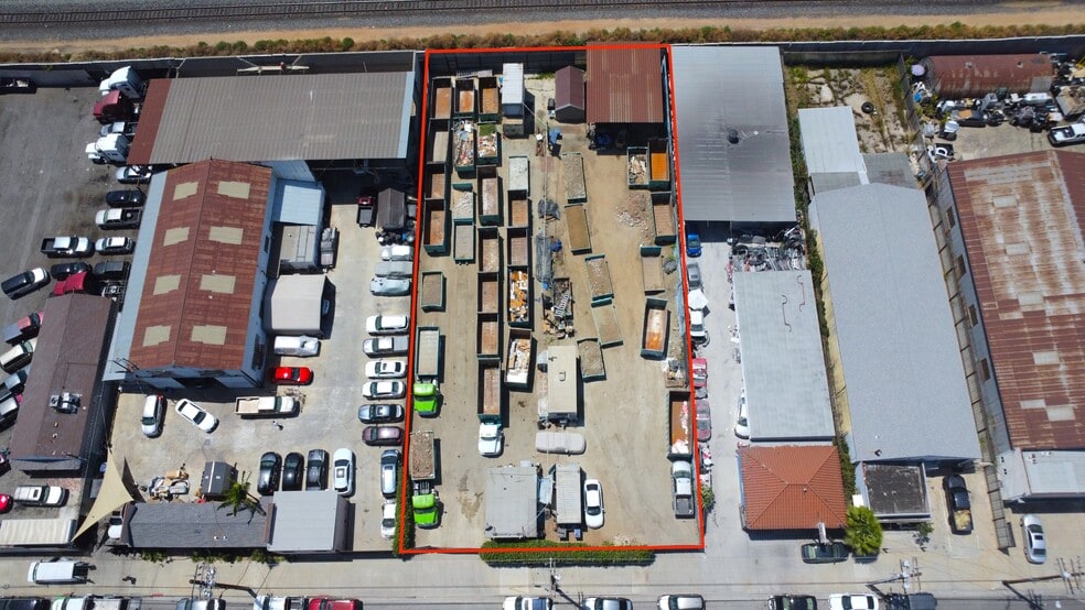 More Photos Of 6130 Ferguson Dr, Commerce Land For Lease